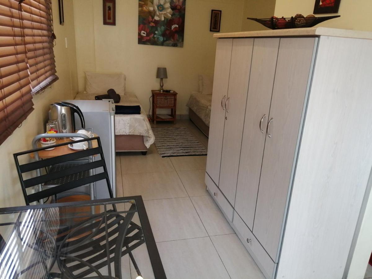 Esperanca Guesthouse Windhoek Eksteriør billede